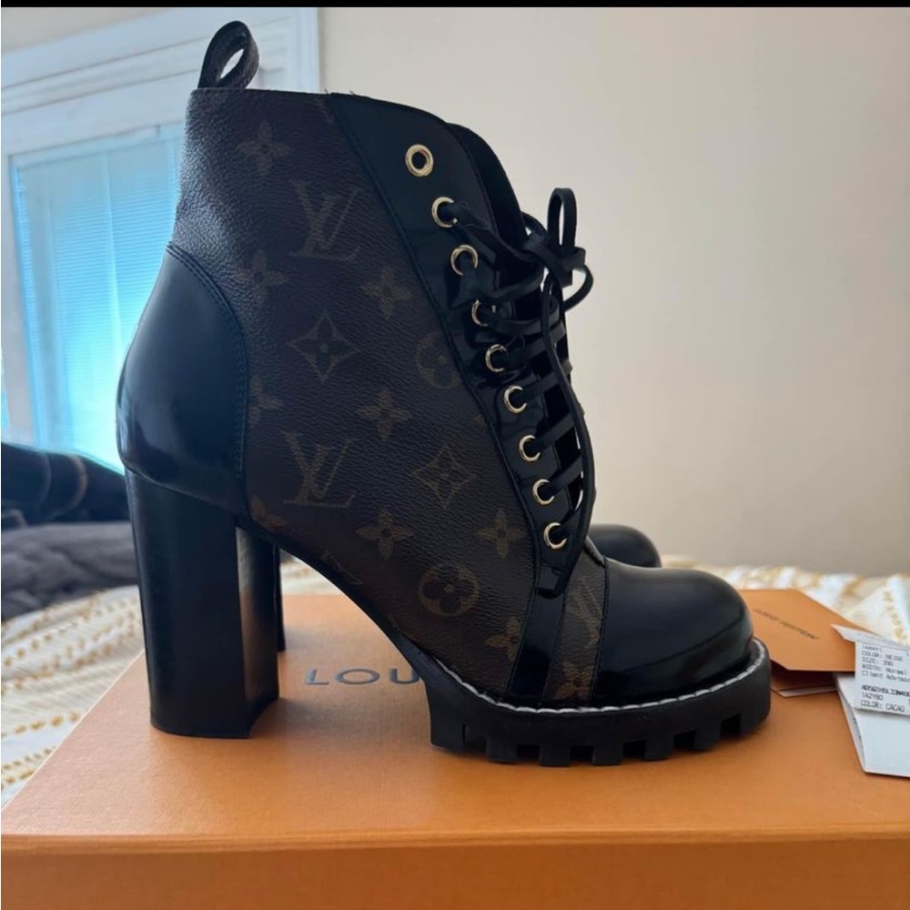 Louis Vuitton Star Trail Ankle Boots